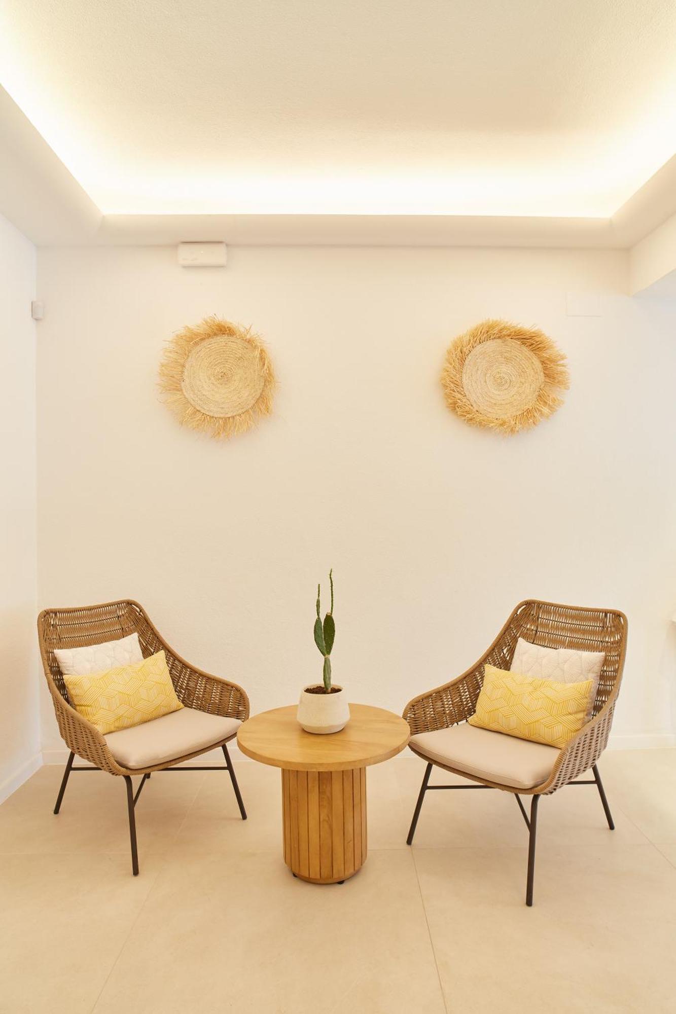 Excelsior Estudios & Apartamentos سان أنطونيو المظهر الخارجي الصورة